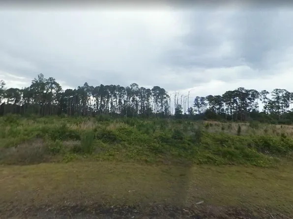 118 Gaillardia Dr #9, Indian Lake Estates, FL 33855