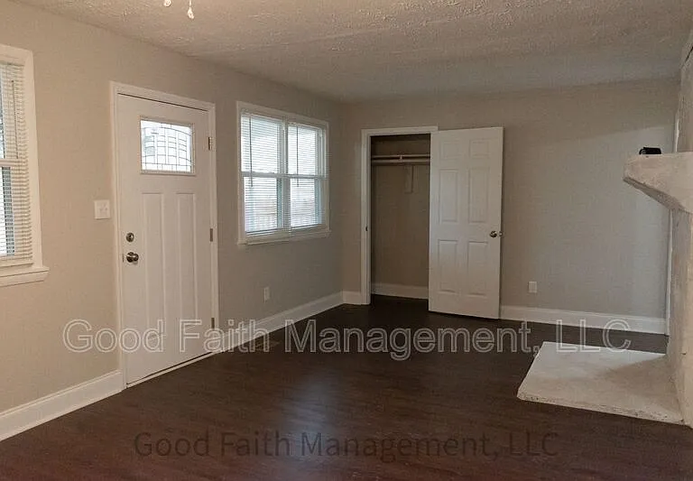 3910 Byrd Rd — Photo 4