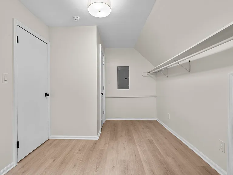 821 State St #3 — Photo 28