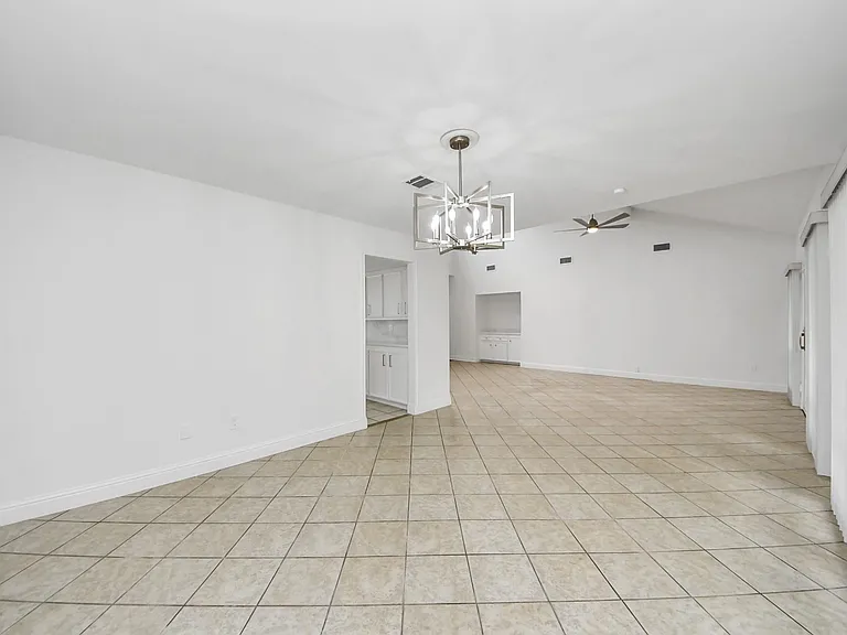 11415 Ella Lee Ln — Photo 8