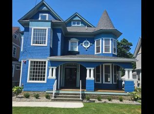 90 Shrewsbury Ave APT 1, Red Bank, NJ 07701