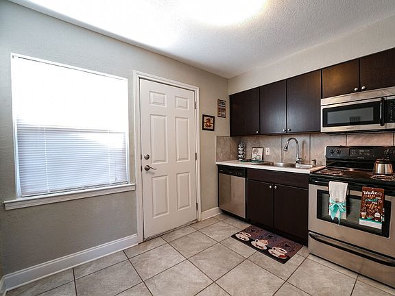 5th image of 2701 44th St #203