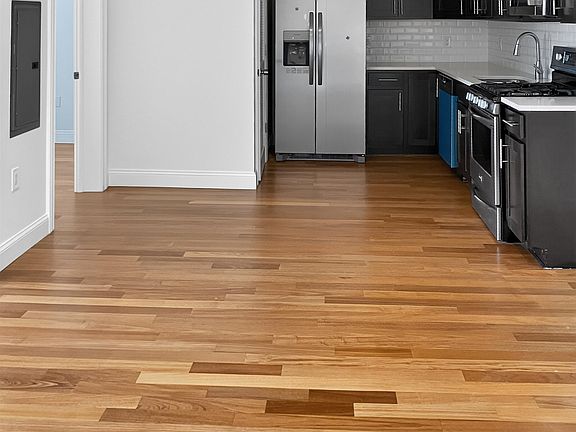 2nd image of 315 7th St APT 601