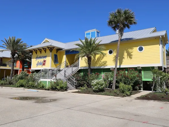 120 Carmen Ln #31, Grand Isle, LA 70358