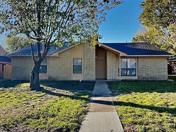 3220 Santana Ln, Plano, TX 75023