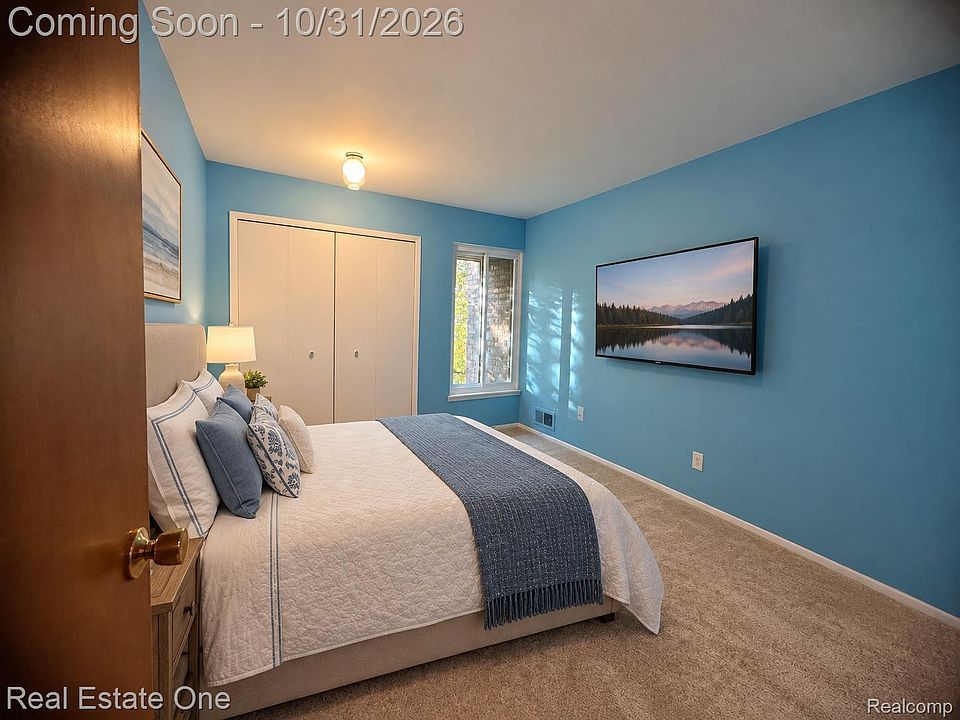 1465 Oakbrook E, photo 16