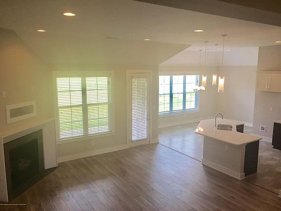 4th image of 8689 Feather Hill Pl