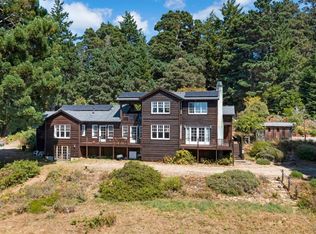 46340 Iversen Rd, Pt Arena, CA 95468