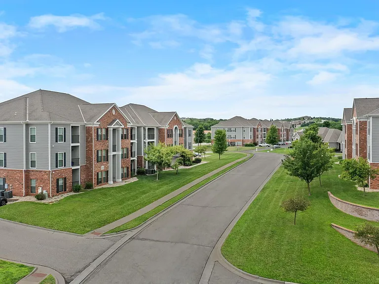 Highland Ridge — Photo 18