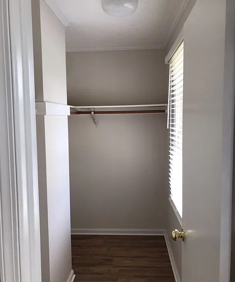 929 Sumac Cir — Photo 12