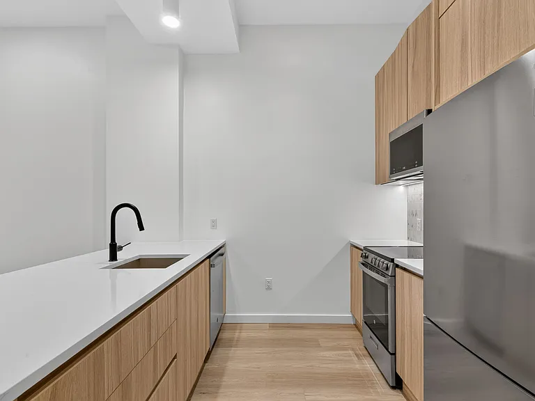 1010 Pacific St #104 — Photo 3