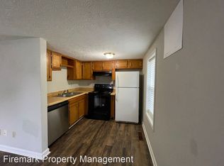 208B Chapel St, Clarksville, TN 37042