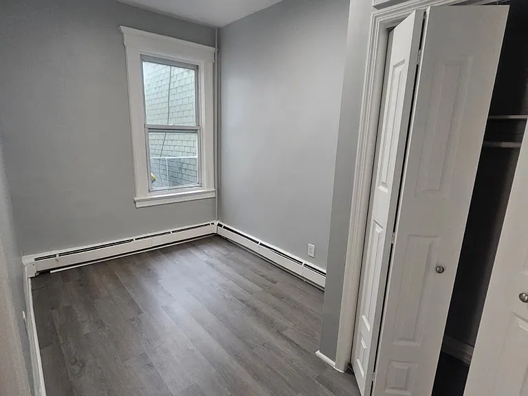 32 W 16th St #2F — Photo 8
