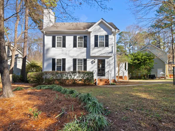 7104 Kinross Dr, Raleigh, NC 27613