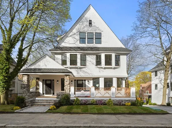 531 Washington St #1, Brookline, MA 02446