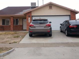 1215 John Phelan Dr, El Paso, TX 79936