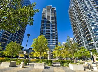 5 Valhalla Inn Rd #1204, Toronto, ON M9B 0B1