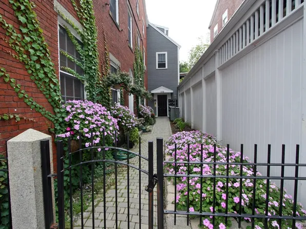126 State Street #2, Portsmouth, NH 03801