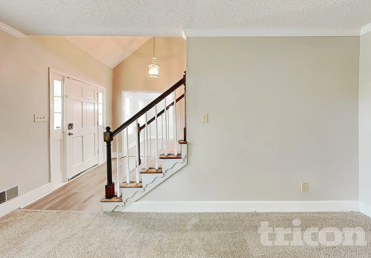 150 Tanglewood Dr Fayetteville GA — Photo 2