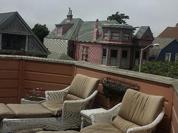 Deck with solid walls for privacy, safety