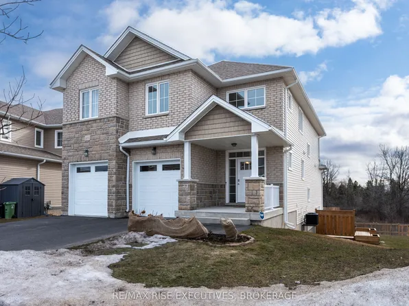 483 Beth Cres, Kingston, ON K7P 0K9