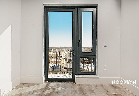 5th image of 1510 Gates Ave #710