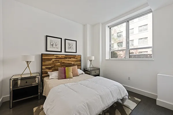 Sold by Nest Seekers International | media 3