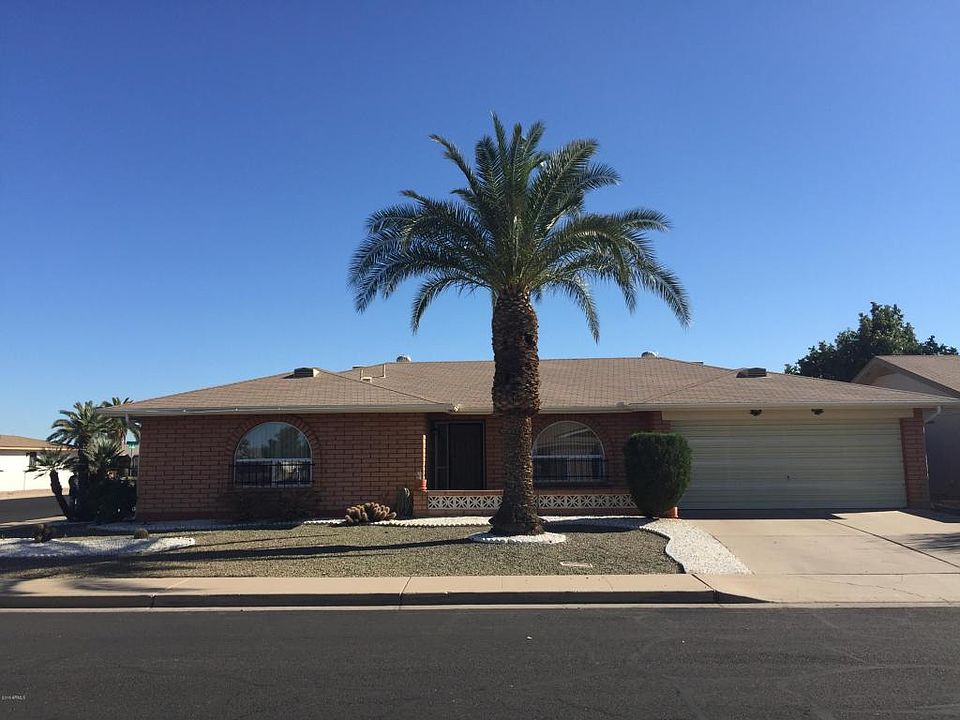 1st image of 4061 E Clovis Cir