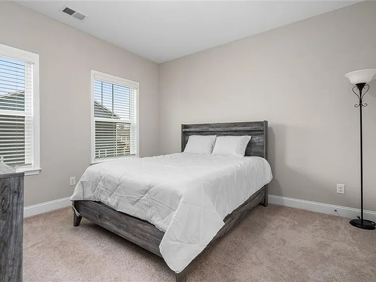 2641 Blackburn Ct — Photo 6