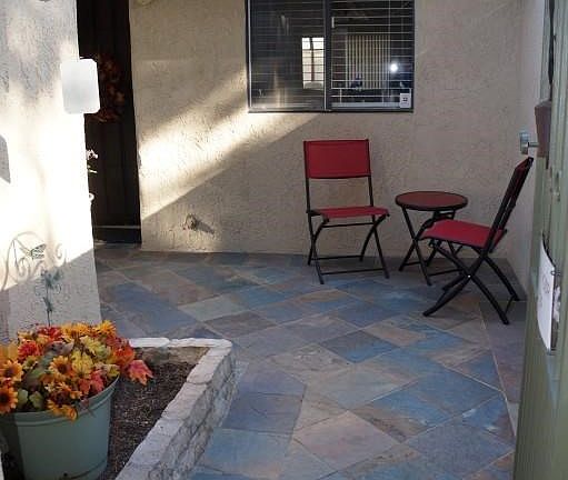 Walk up to private courtyard