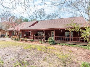 343 Lake Valley Dr, Starkville, MS 39759