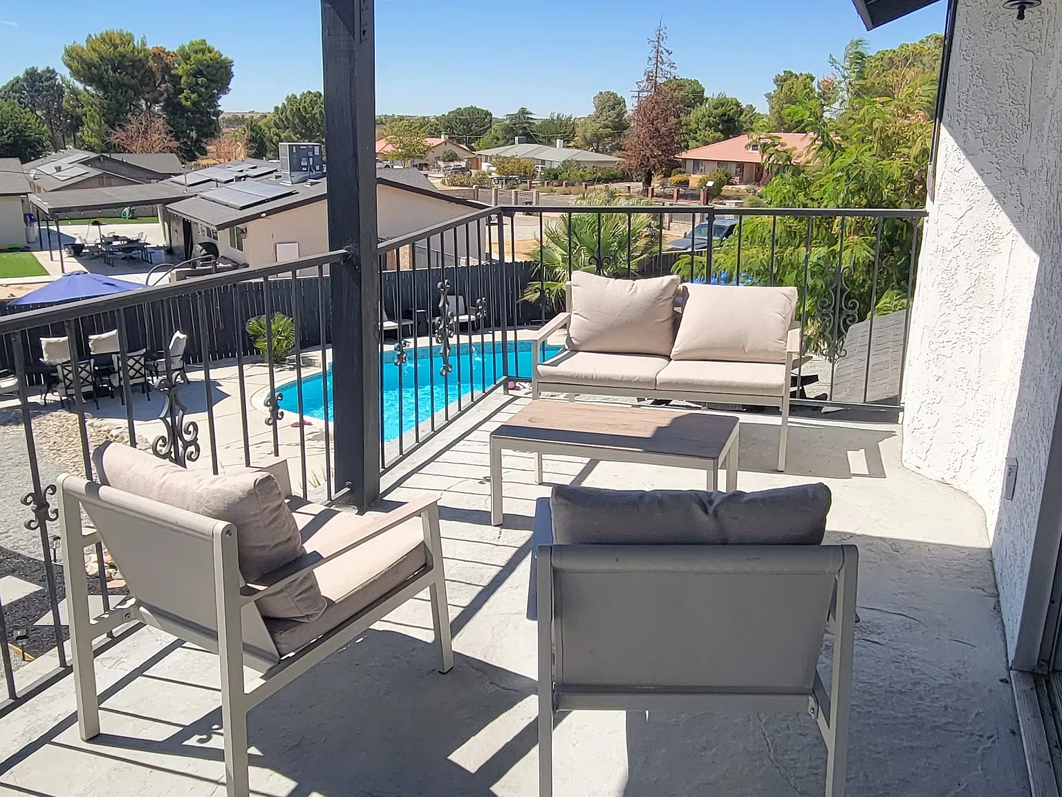 3 bed, 1762 sqft, $3,800 — Photo 3