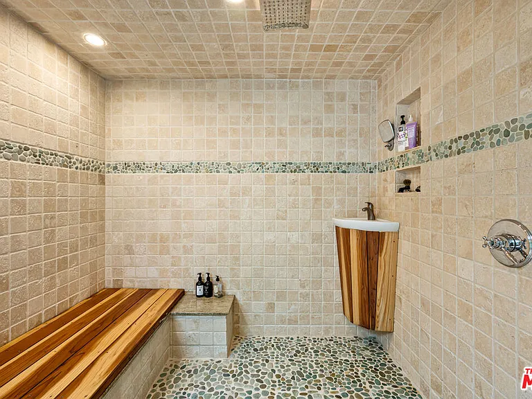 11940 Westminster Ave — Photo 27