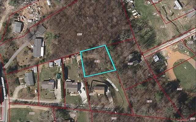 2nd image of 18 Heath Ridge Rd