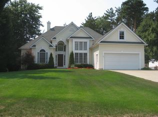 4610 Forest Ln, Holland, MI 49423