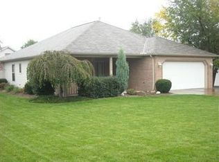 39232 Chestnut Ridge Rd, Elyria, OH 44035