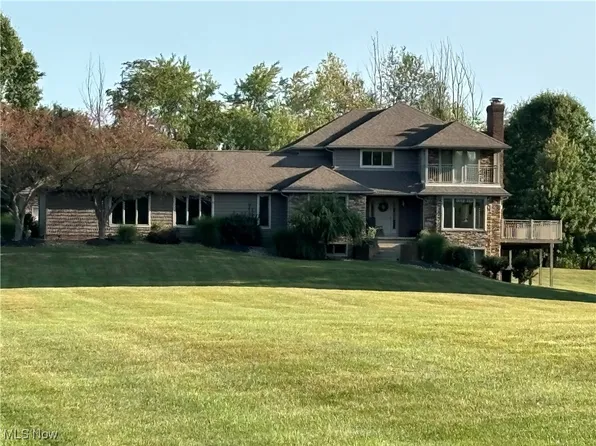 1817 Steffy Rd, Mogadore, OH 44260