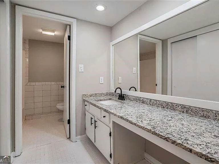 122 Maison Pl NW — Photo 10