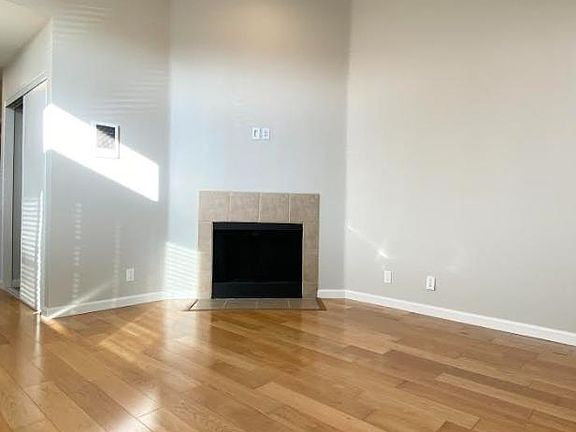 3rd image of 3875 Wilson Ave APT 4