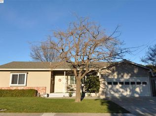 8383 Cavalier Ln, Dublin, CA 94568