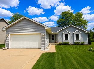 1121 Durango, Lansing, MI 48917
