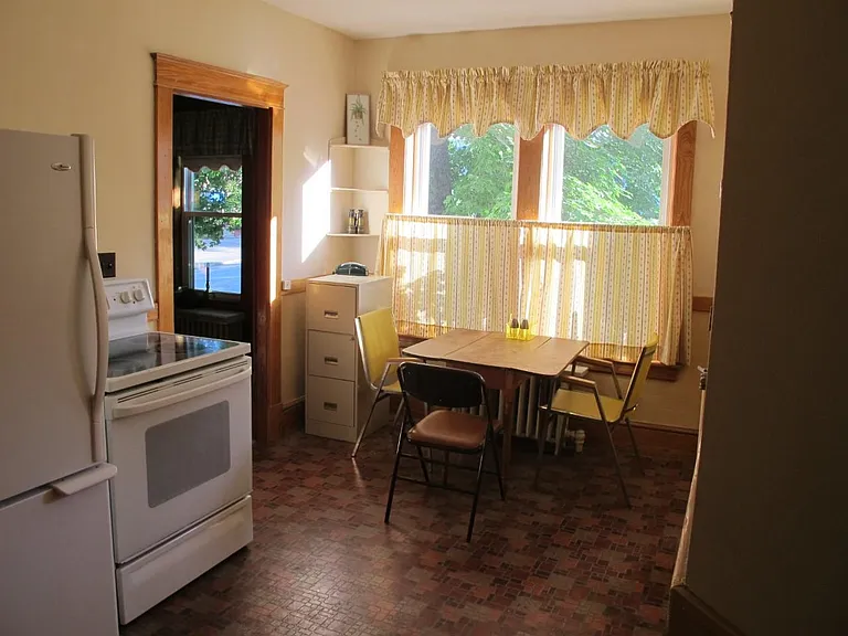 206 Lincoln Ave #2 — Photo 16