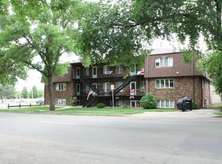 610 N 7th St, Bismarck, ND 58501