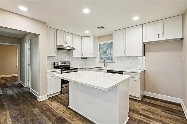 3 bed, 2.0 bath, 1350 sqft, $1,750 — Photo 4