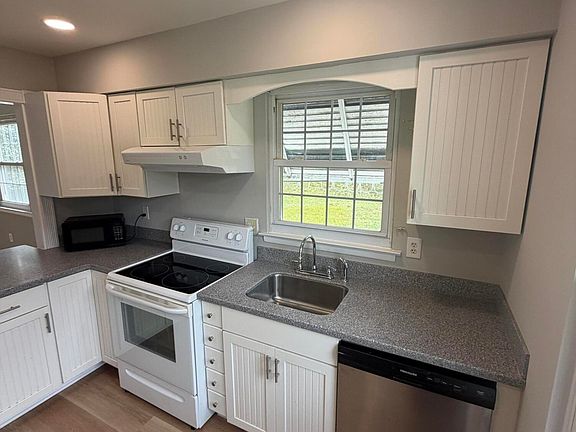 3rd image of 35 Milford Ave #52