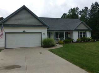 280 N Davis Rd, Elma, NY 14059