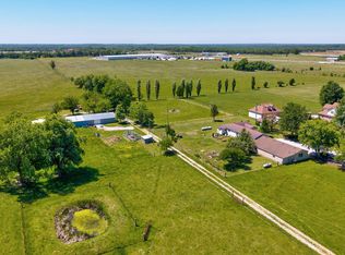 1392 Highway Y, Bolivar, MO 65613
