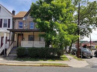 216 Market St, Perth Amboy, NJ 08861