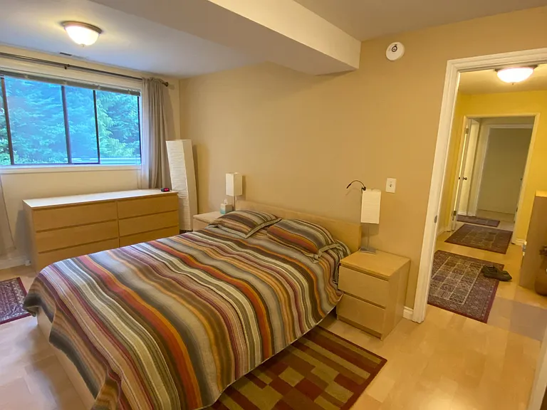 Room -1 Master BedRoom View 3