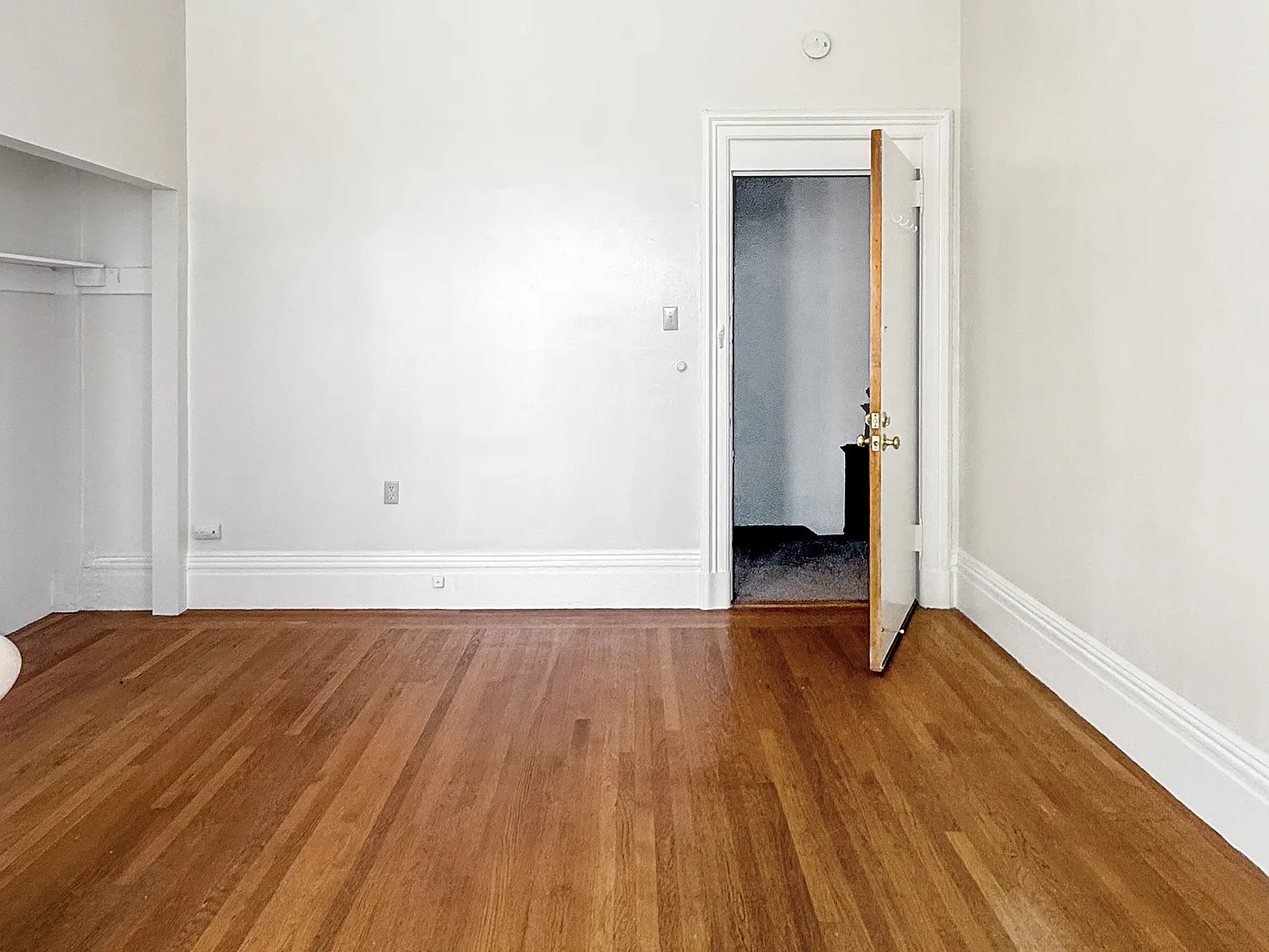 1286 Guerrero St — Photo 4